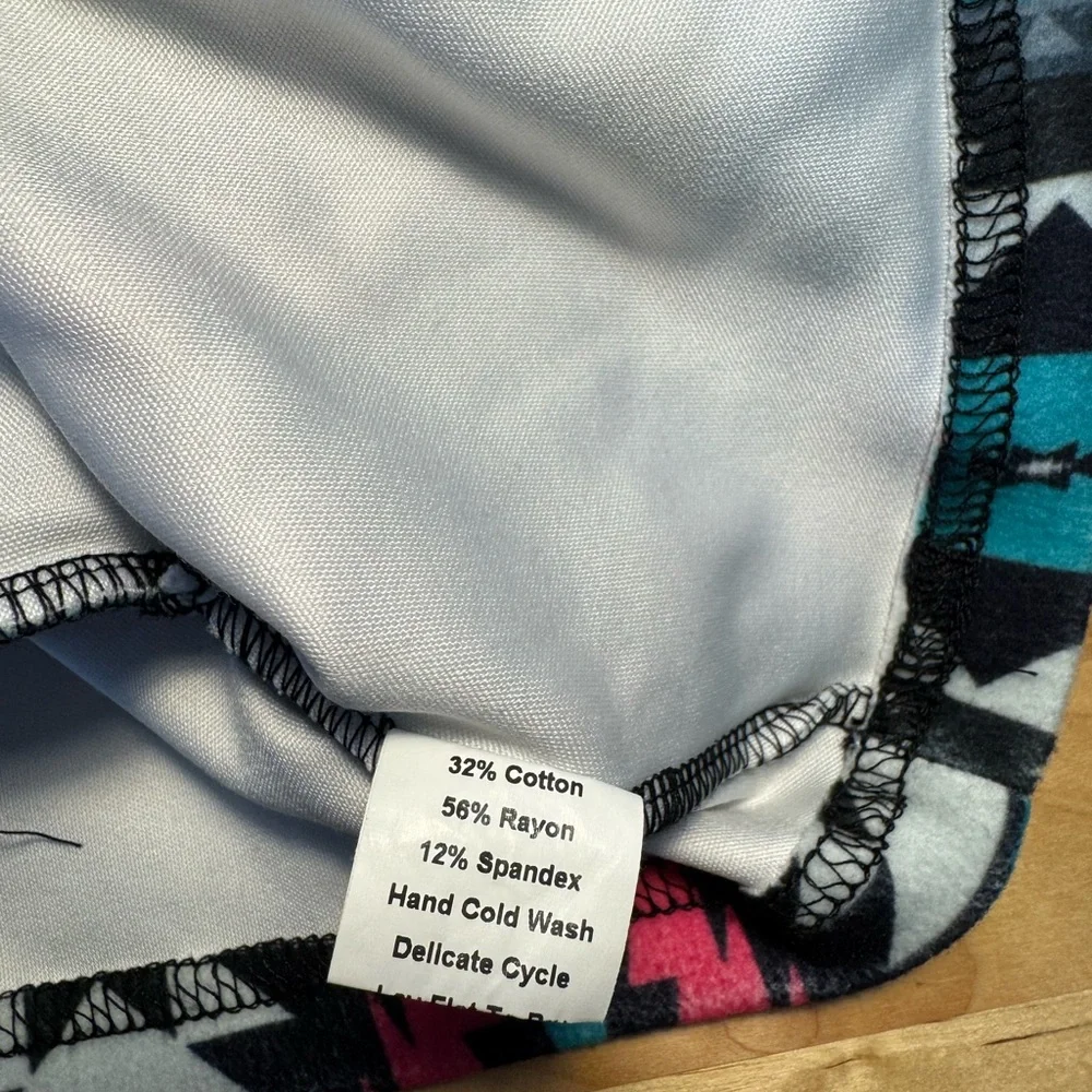 Sterling Kreek Women’s 1/4 Zip Pullover Southwestern Aztec Pink Turquoise Size L - Picture 6 of 8
